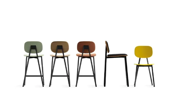 Sgabello Tata 6 SG con struttura in acciaio e seduta disponibile in varie finiture di Pointhouse